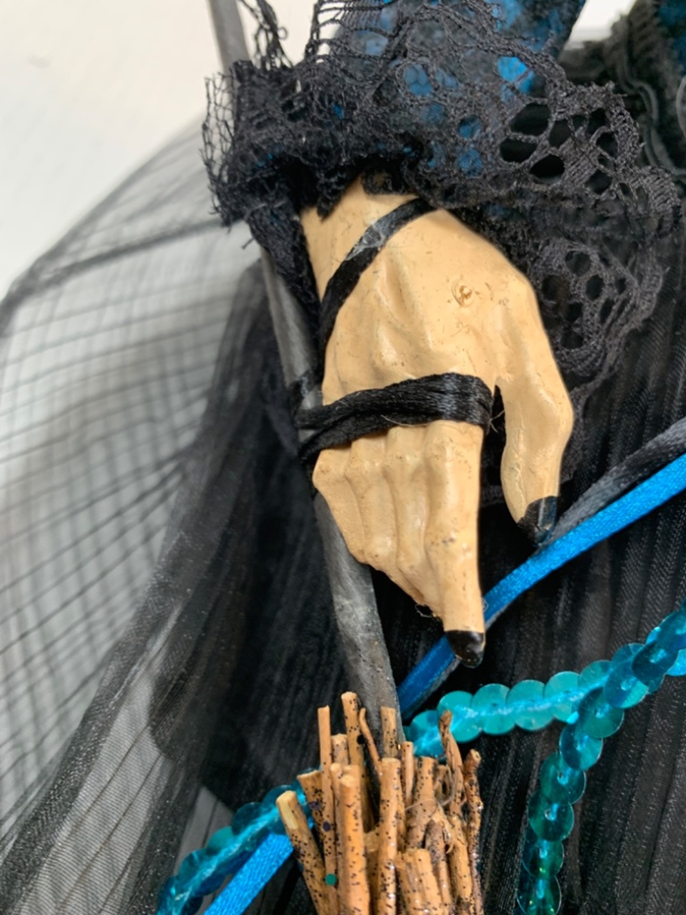 Spooky Old Witch With Broom Doll Shelf Sitter Blue Black Halloween Scary Decor - Picture 8 of 16